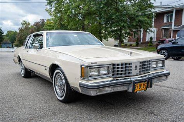 1985 Oldsmobile Delta 88 Royale Brougham Sedan for sale in Fort