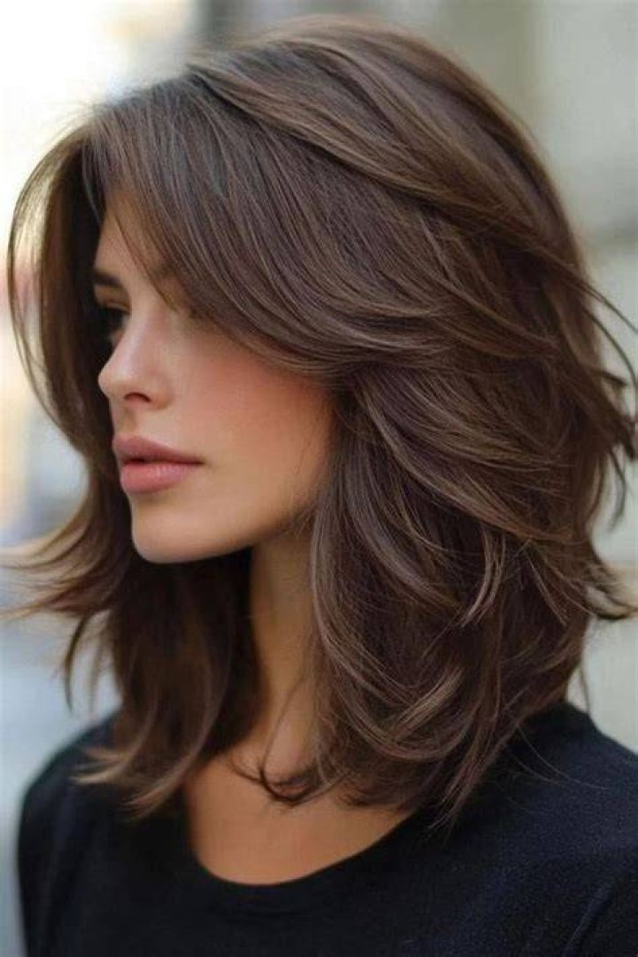 20+ Shoulder Length Feathered Hair 80S Fashion Style