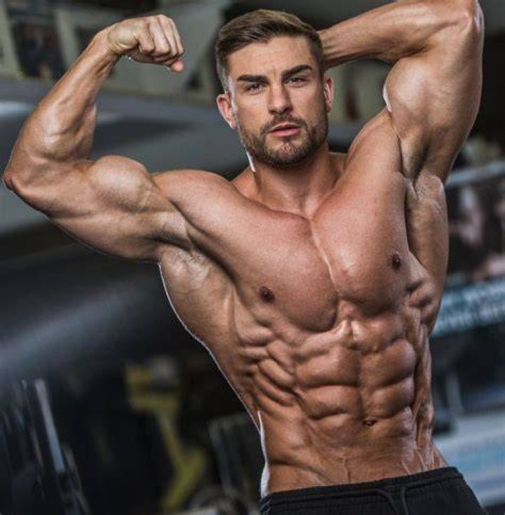 4 Minutes of Ripped Guys and Gals. Relatable Tiktoks/Gymtok Compilation