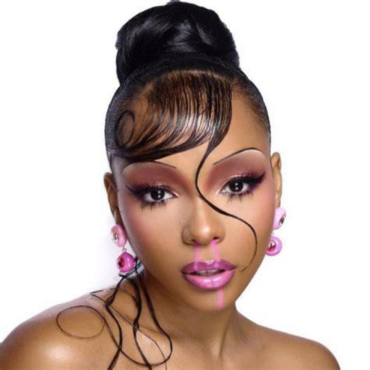 Aaliyah Enjoli (aaliyah_enjoli) Snapchat Stories, Spotlight & Lenses