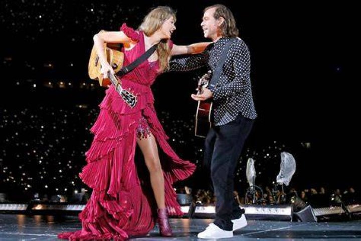 Aaron Dessner attending Taylor Swift's The Eras Tour at Santa Clara