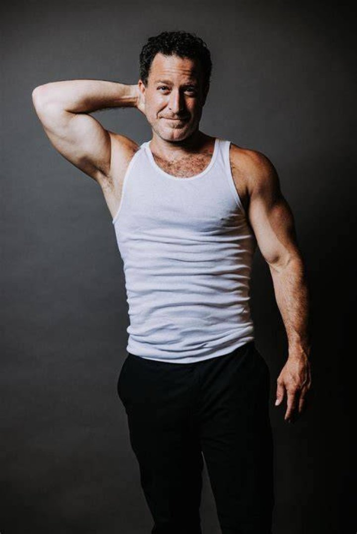 Actor`s page Nick Drago, watch free movies Brooklyn NineNine Season 1, Wizards of Waverly