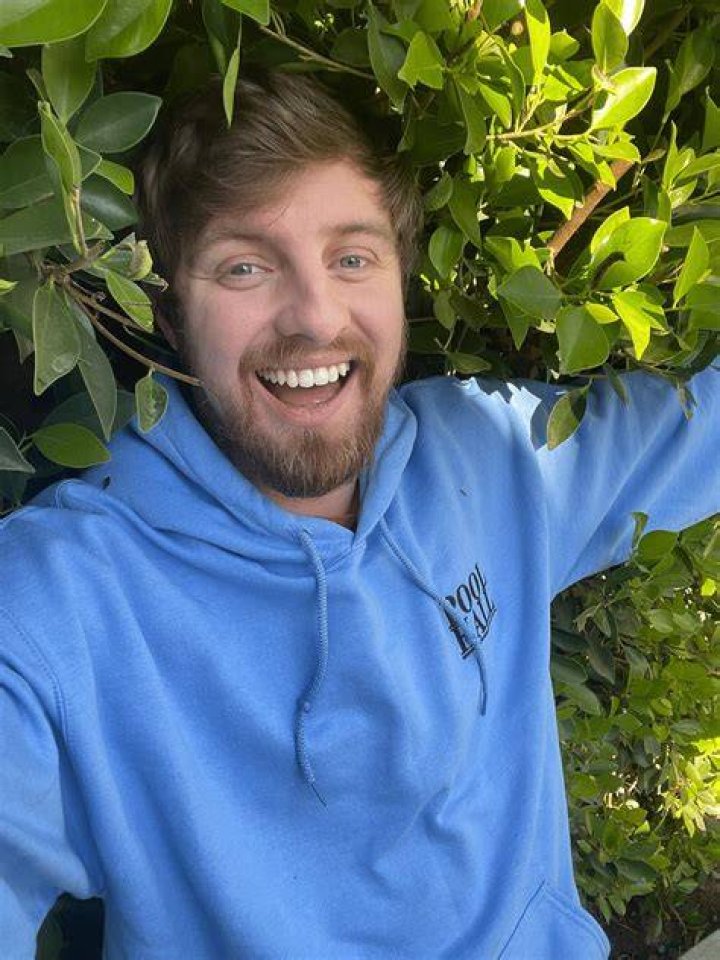 Alpharad Net Worth, Age, Height, Weight, Early Life, Career, Dating