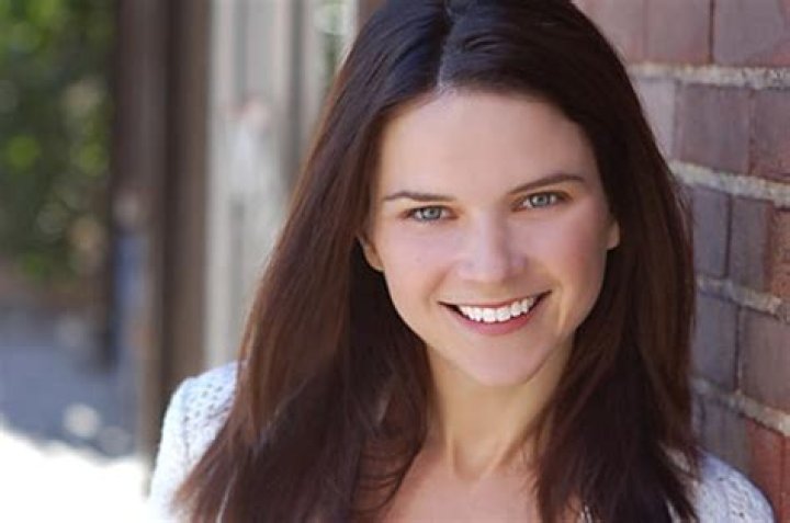 Amy Wilson IMDb