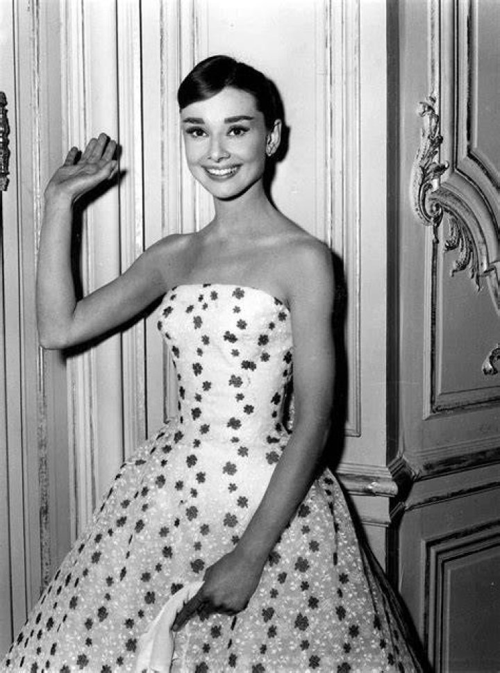 Audrey Hepburn Body Size Breast, Waist, Hips, Bra, Height and Weight