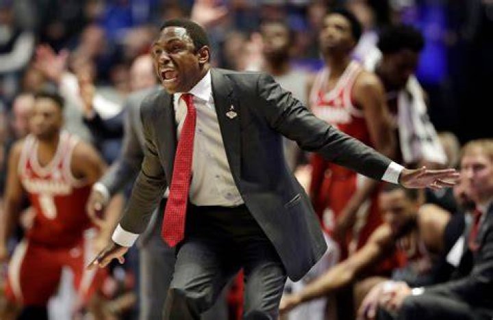 Avery Johnson out as Alabama basketball coach after 4 seasons