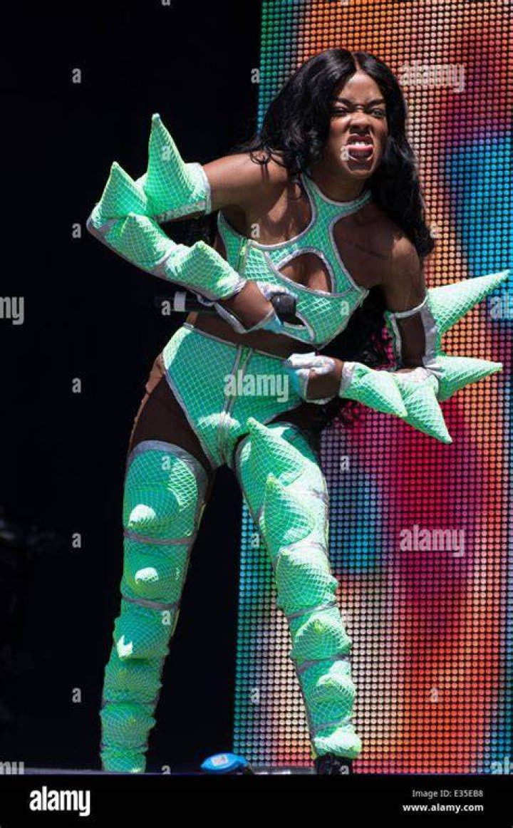 Azelia Banks Queen