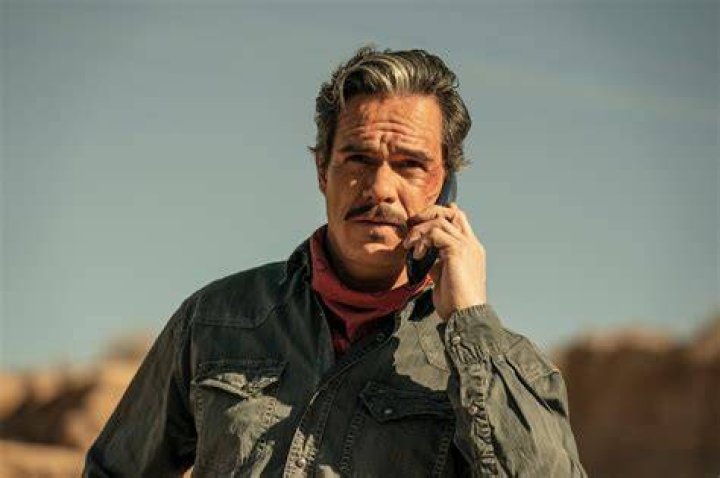 Better Call Saul Lalo Salamanca Spotted in Breaking Bad!