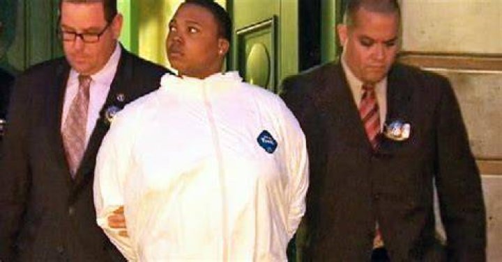Bronx man accused of cutting mom up with saw tells court he was trying
