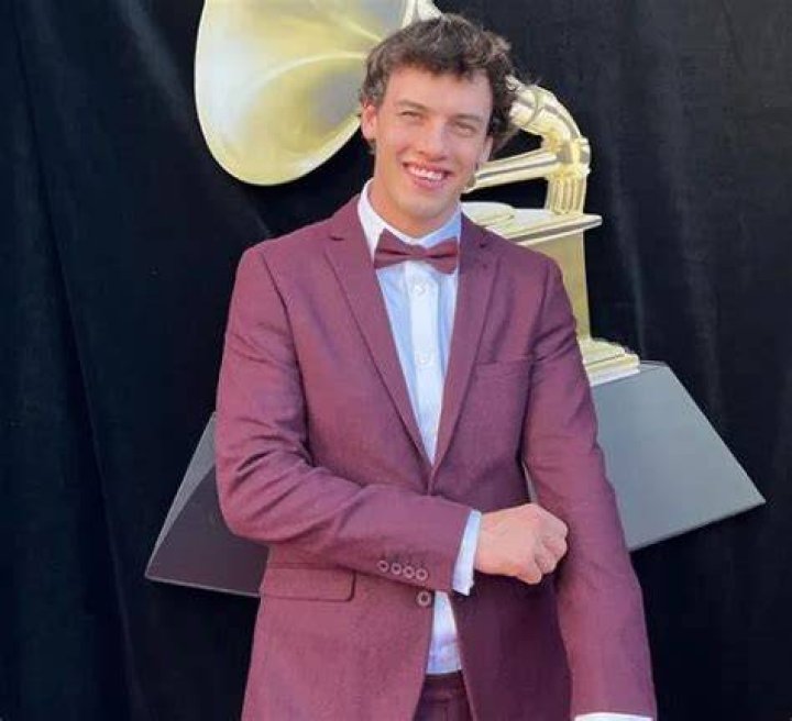 Cam Casey (TikTok Star) Wiki, Age, Girlfriend, Family, Facts & More