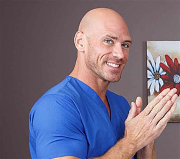 Cameo Johnny Sins