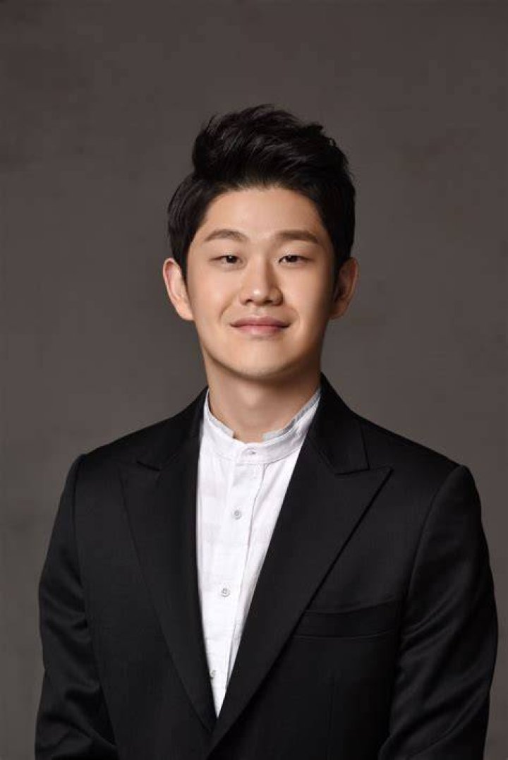 Choi Sungbong, &lsquo;Korea&rsquo;s Got Talent&rsquo; Singer, Dies at 33