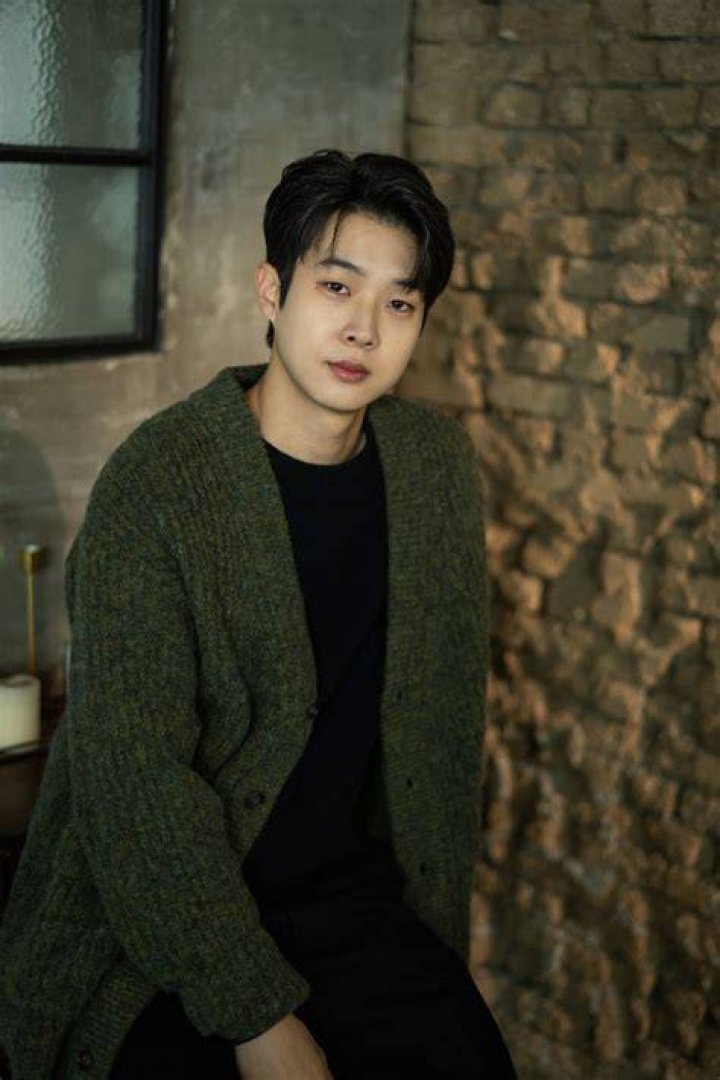 Choi Woo Shik Is Actually The *Inspiration* For Choi Woong In 'Our