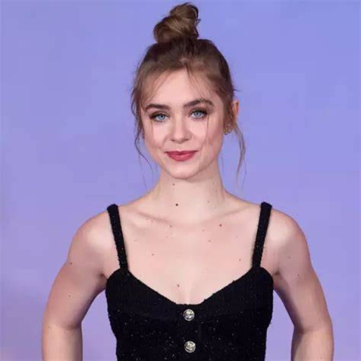 Clara Galle Wiki, Bio, Career, Family, Relationships, Net Worth & More