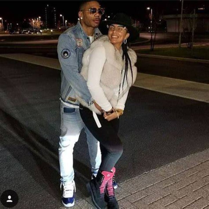 Cute couple Nelly and Shantel Jackson were spotted out at Koi