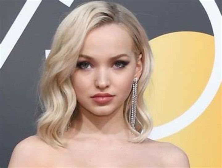 Dove Cameron Bio, Wiki, Age, Height, Dad, Real Name, Boyfriend, Movies