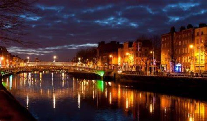 Dublin's newest restaurant, bar, terrace Roberta's, 1 Essex Street