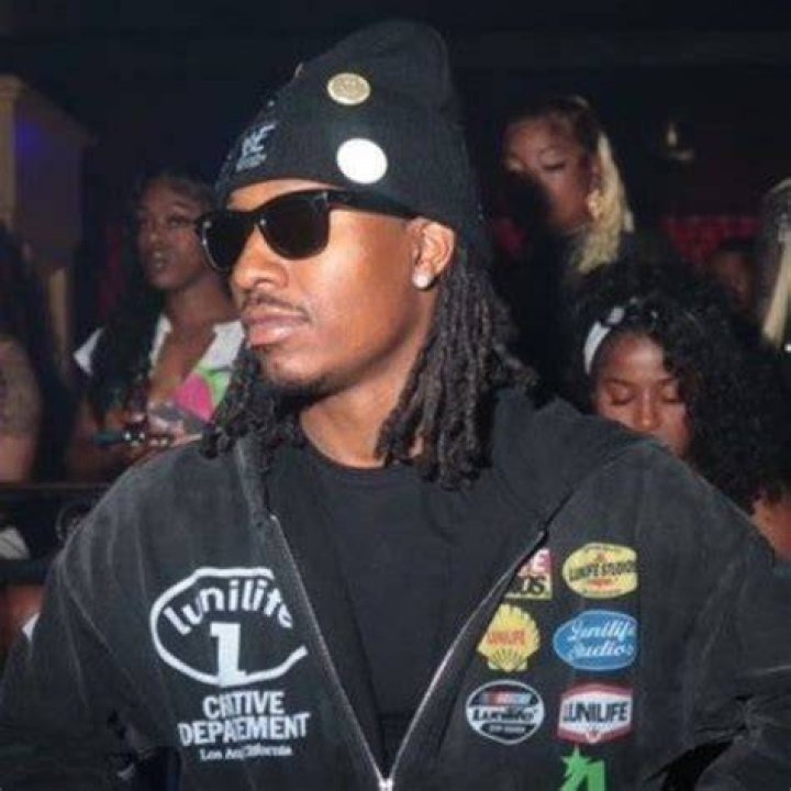 Duke Dennis (dukedennis) Snapchat Stories, Spotlight & Lenses