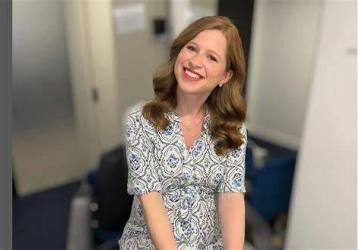 Emily Carver &bull; Biography & Images