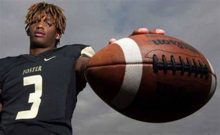 Foster WR CeDarian Lamb picked AGH Offensive Player of the Year