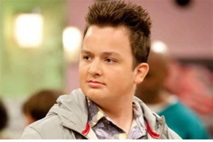 Gibby 🤡 on Twitter "RT gibby_clown Don&rsquo;t mind us we&rsquo;re just living