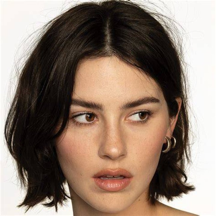 Gracie Abrams Ethnicity of Celebs