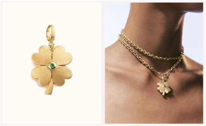 Grand Clover Charm Marie Lichtenberg