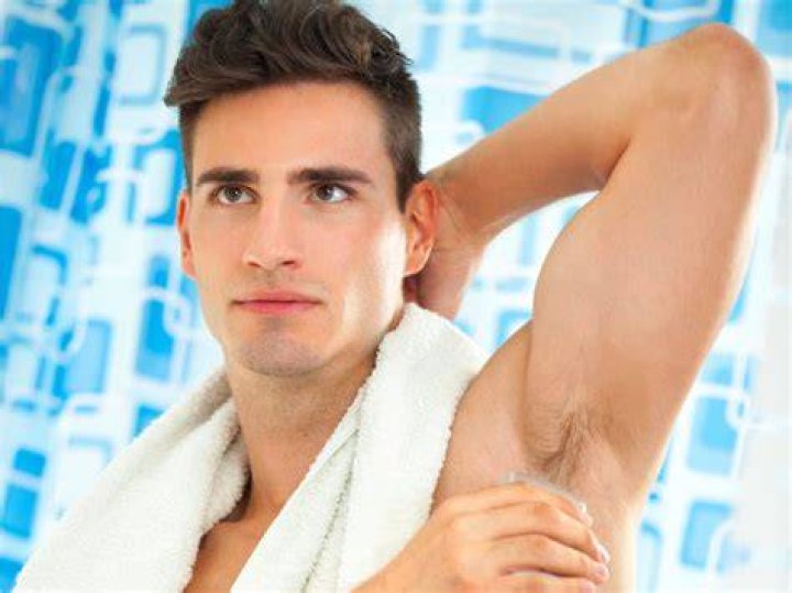 Guys With Sweaty Pits Com