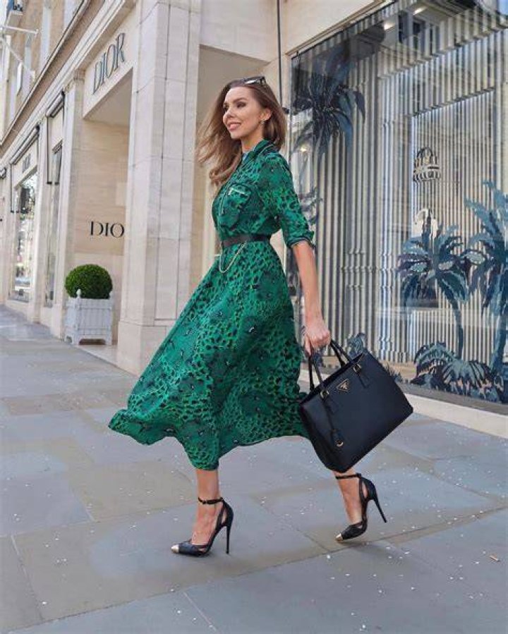 INTERVIEW WITH LAURA BLAIR WHAT IT&rsquo;S REALLY LIKE TO BE A FASHION