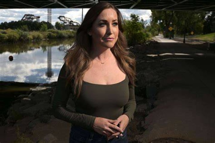 Is Kylie Bearse Engaged? Unraveling The Mystery