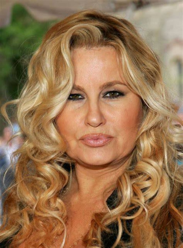 Jennifer Coolidge's Plastic Surgery Left Her Smile Looking 'Creepy'