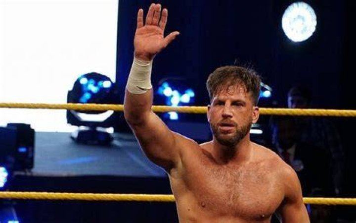 Jewish Wrestler Drew Gulak Wins WWE Cruiserweight Belt