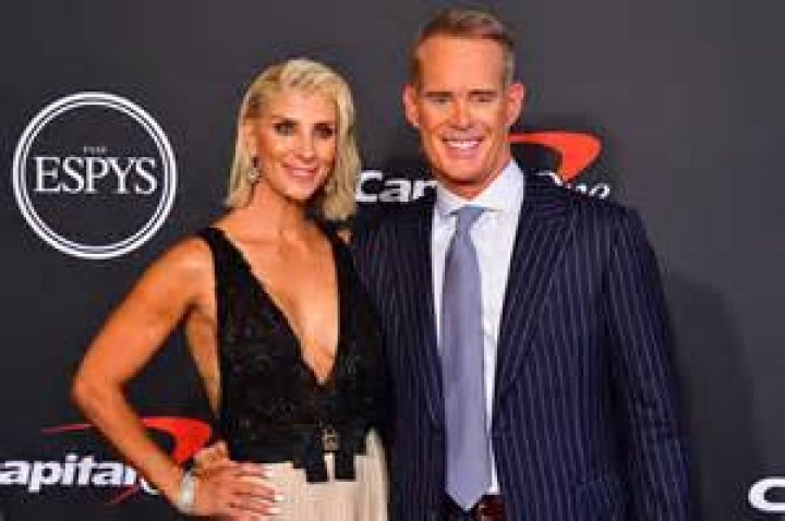 Joe Buck Wife Who Is Michelle Beisner? Who Is His First Wife? Fanbuzz