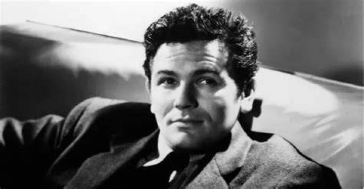 John Garfield height, Age, Wife, Date of birth, net worth, career and