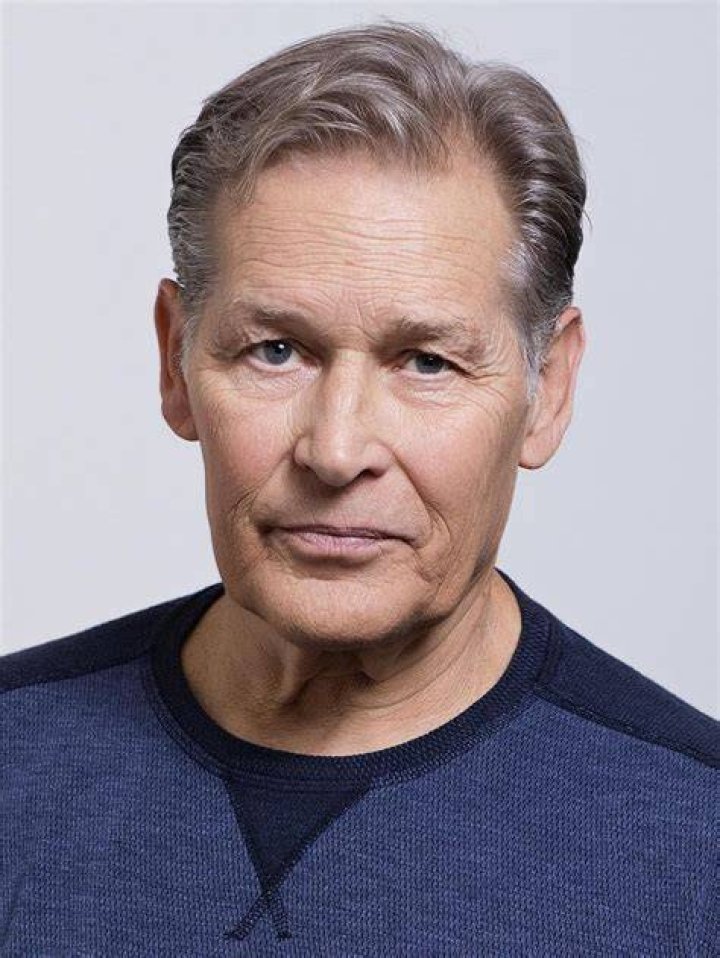 John Thomas James Remar in TV series "Sex and the City" 4x13 (1998)
