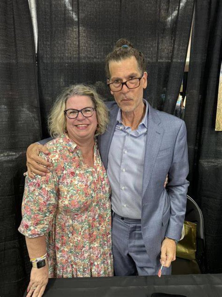 Jonathan Gilbert Bio, Married, Age, Net Worth, Then And Now Photos Networth Height Salary