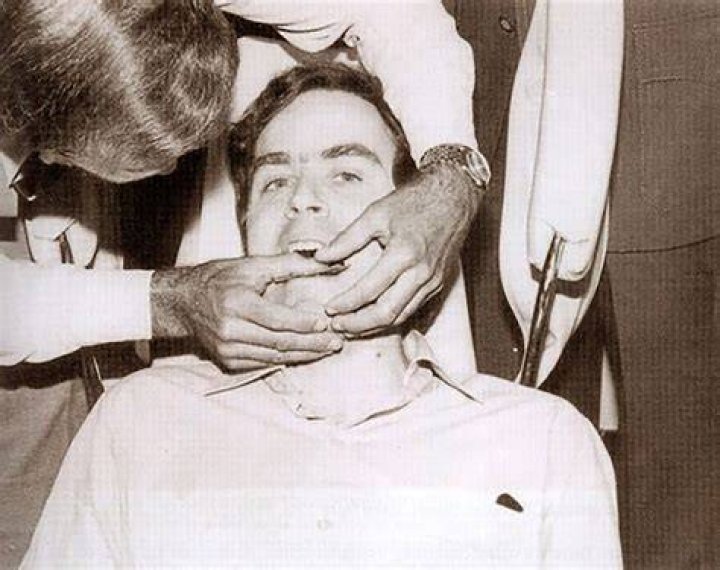 Kinematik Beleben Geb&auml;ck ted bundy Seraph Dual R&uuml;ckzug