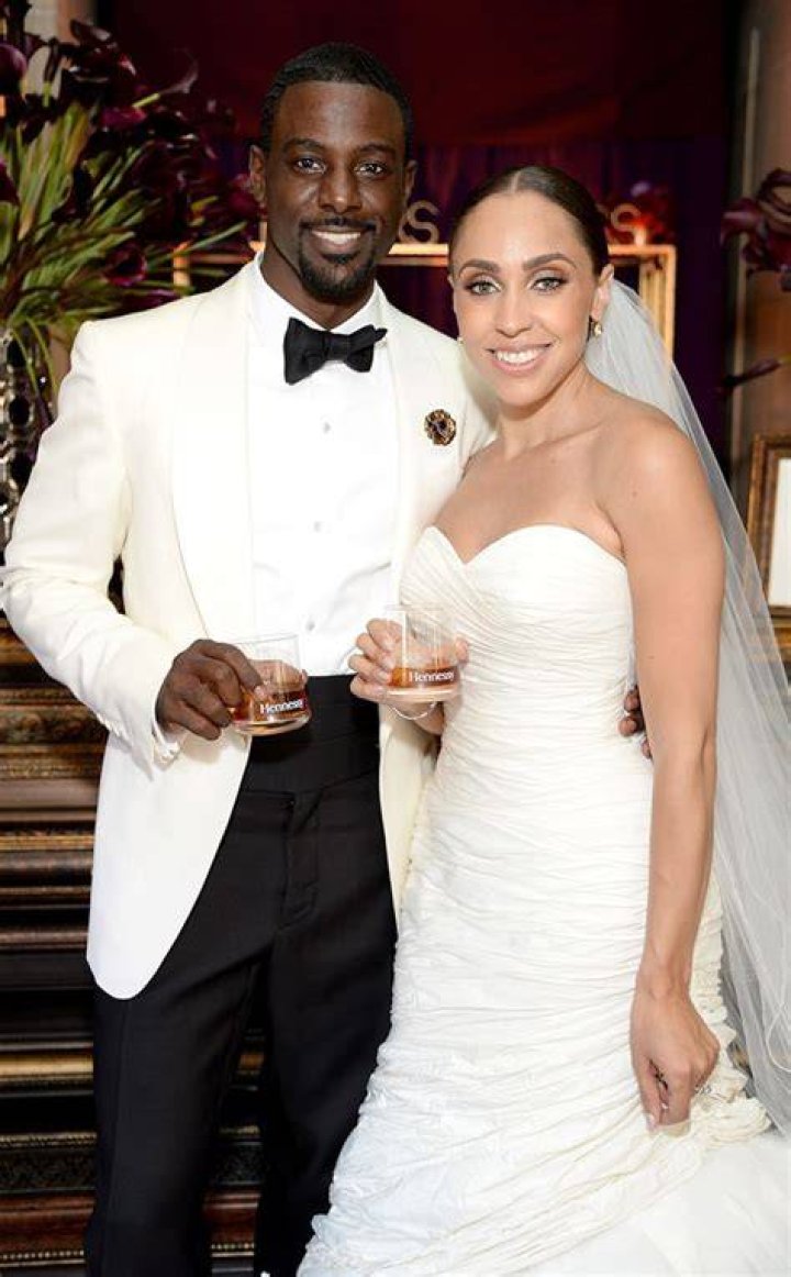 Lance Gross and Rebecca Jefferson's First Wedding Photo Revealed E