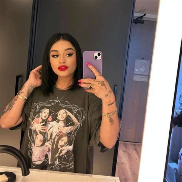 Marlene2995 &mdash; OnlyFans, Biography, Net Worth & More