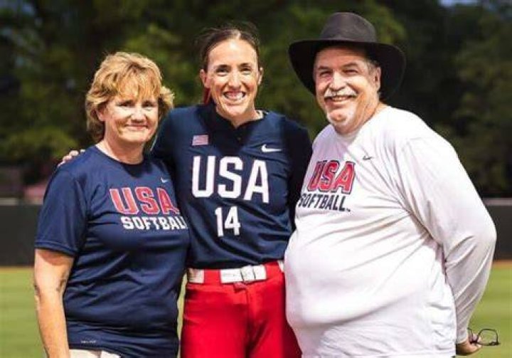 Monica Abbott Age, Husband, Salary, Net Worth