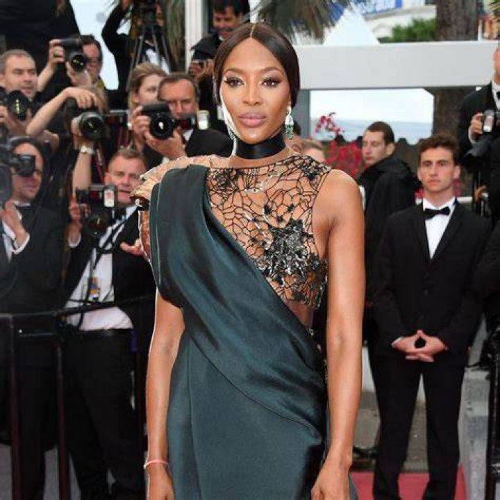 Naomi Campbell Biography, Height & Life Story Super Stars Bio
