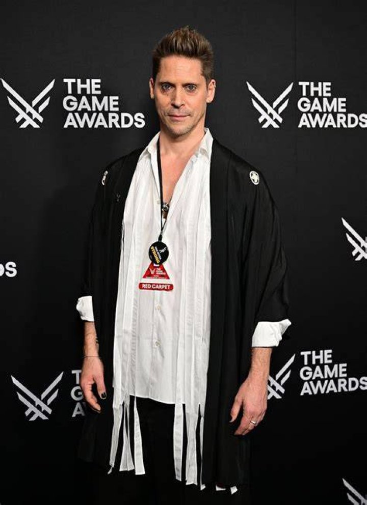 Neil Newbon IMDb