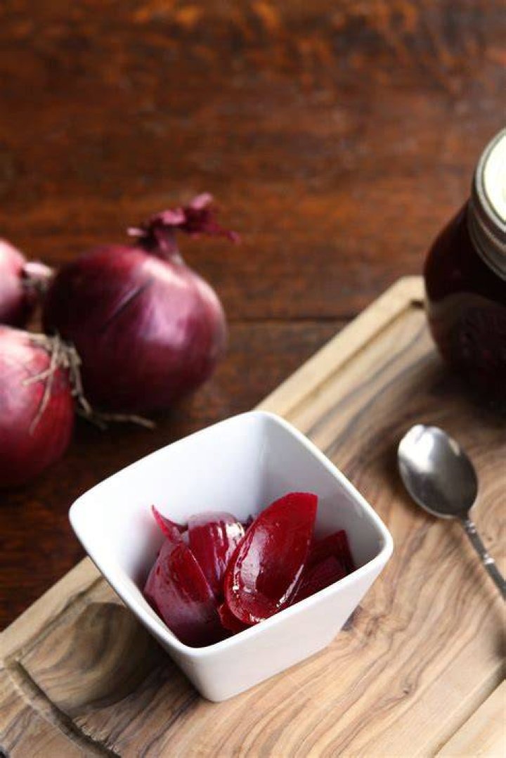 Pickled Red Onion Petals Foodie Luce