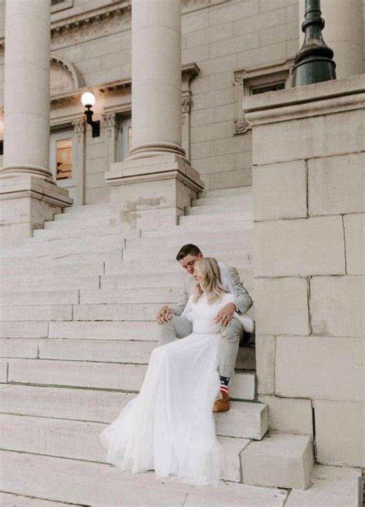 Pin by Allison Waterman on Future Mr. & Mrs. Mood Board !! White