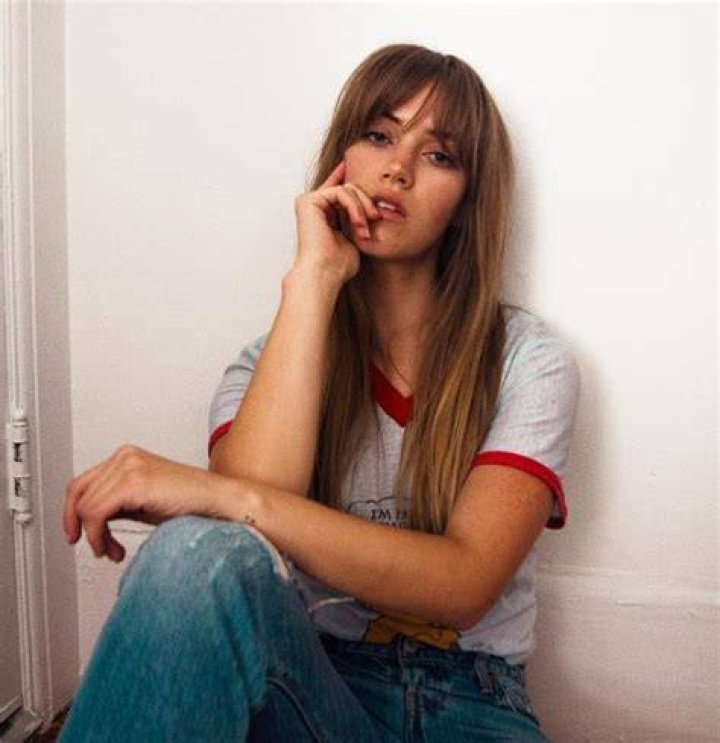 Rachel Faulkner Bio, Age, Height Models Biography