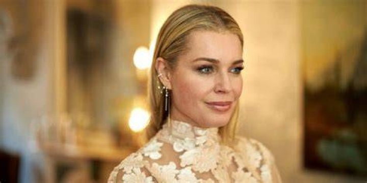 Rebecca Romijn Biography Netflix, Age, Net Worth, Movies & TV Shows