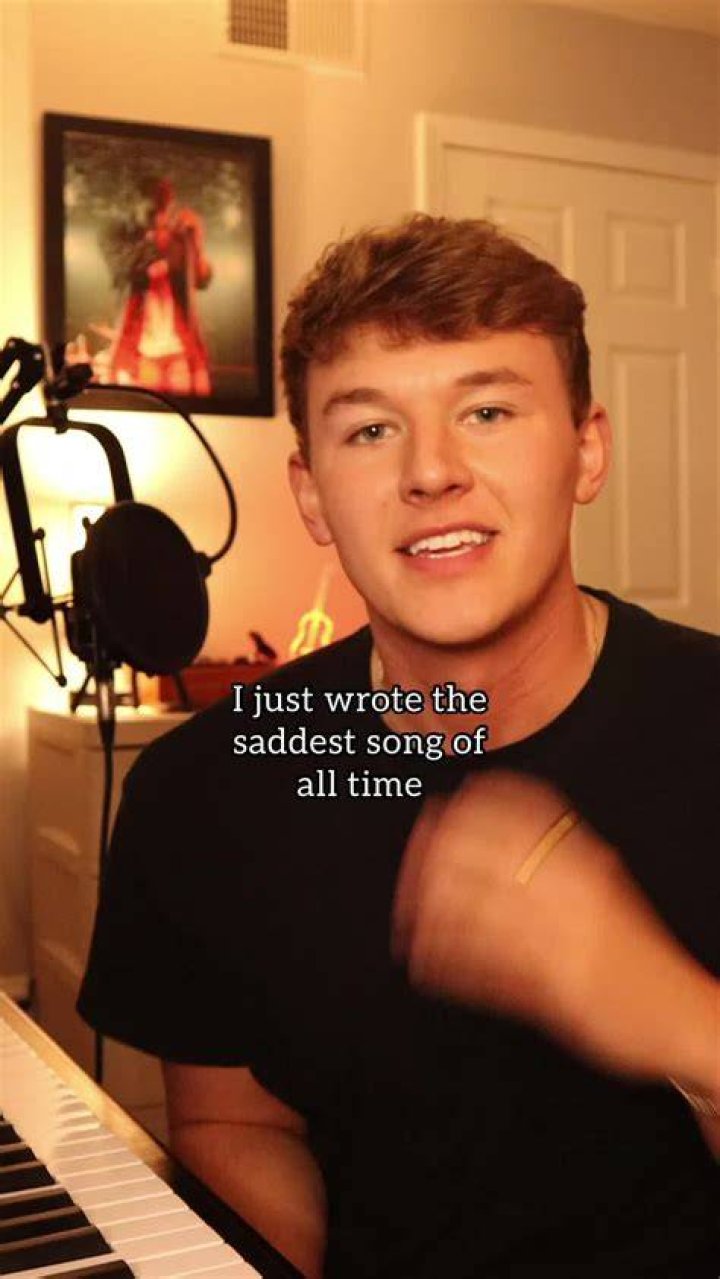 Saddest TikTok Song Ever 😭 Photograph Tik Tok Version Slow Sad TikTok