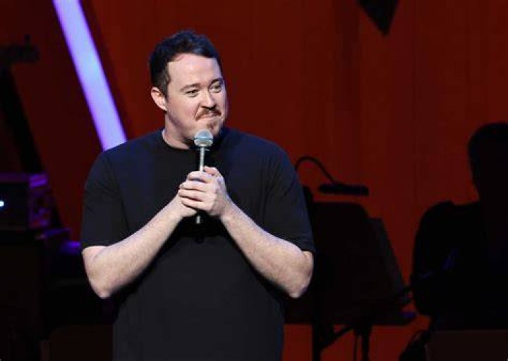 Shane Gillis returns to Saturday Night Live and bombs opening monologue
