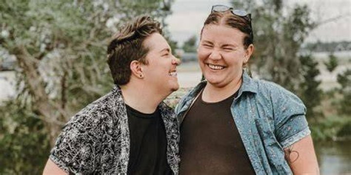 Sister Wives Audrey Kriss And Partner Leon Brown Share Sweet Moment