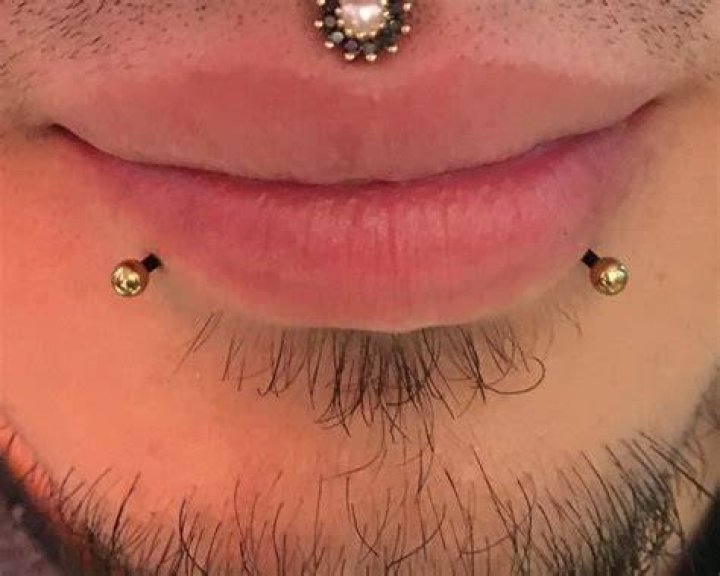 Snakebite Piercings Page 7